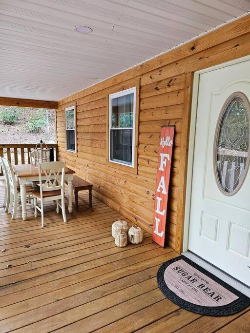 Villa Sugar Bear Cabin With Boat Parking 5 Mins To State Park & Golf à Burkesville Extérieur photo